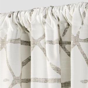 Threshold curtains/ sketched triangle gray